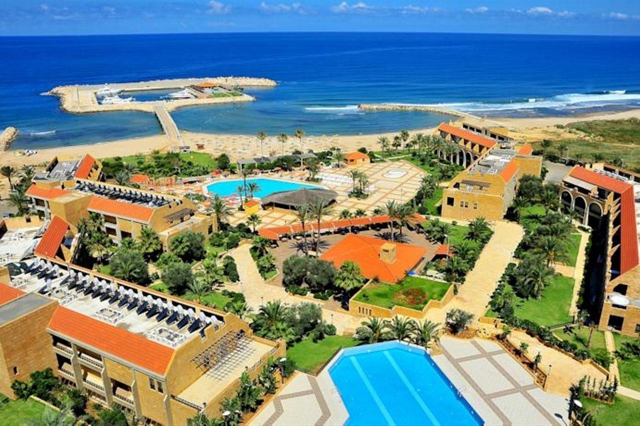 Jiyeh Marina Resort Hotel & Chalets Jieh Exterior foto