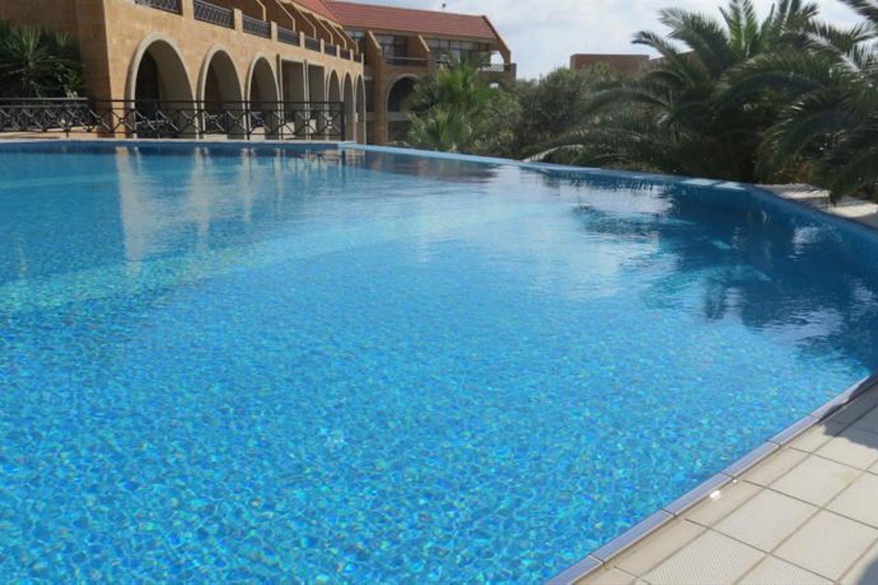 Jiyeh Marina Resort Hotel & Chalets Jieh Exterior foto