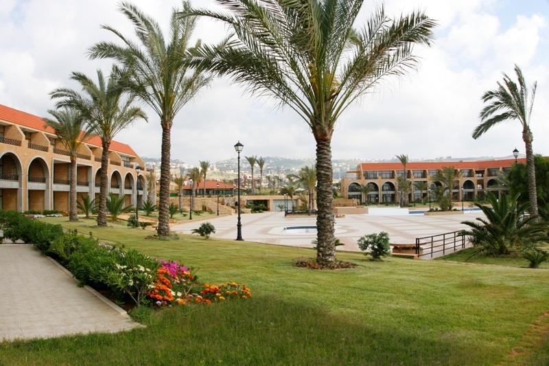 Jiyeh Marina Resort Hotel & Chalets Jieh Exterior foto