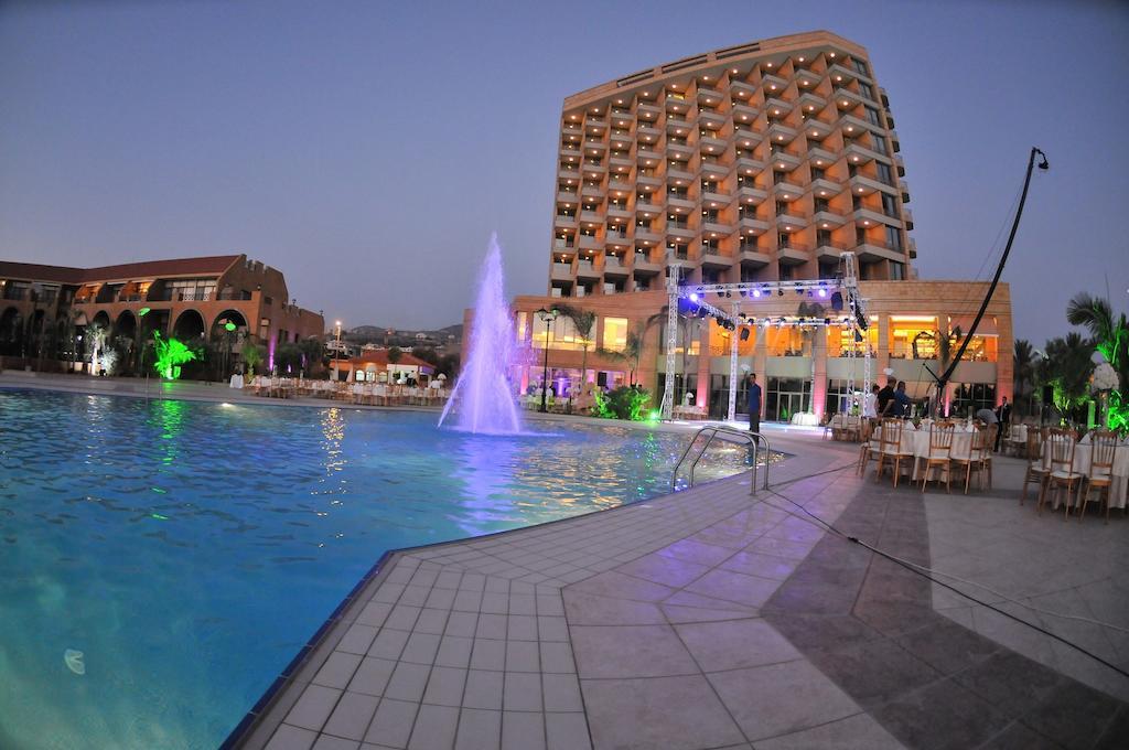 Jiyeh Marina Resort Hotel & Chalets Jieh Exterior foto